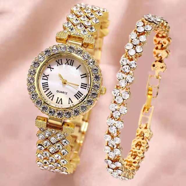 New stock! ! Women Bracelet Watches Steel belt Love Steel belt Rhinestone Quartz Wrist Watch Luxury Fashion Watch for women